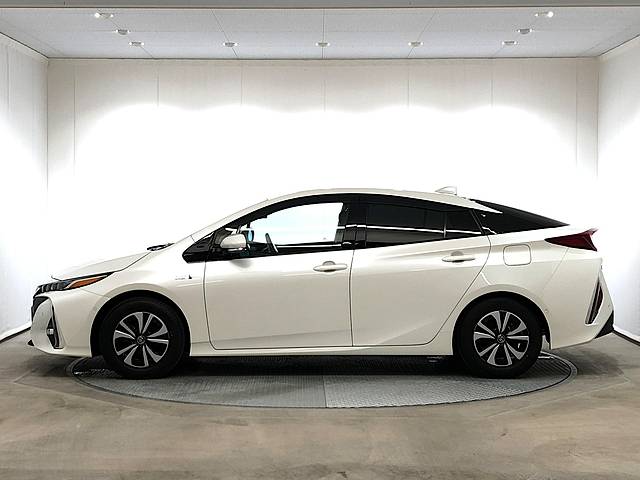 トヨタ プリウスphv A プレミアム 中古車一覧 Fine Used ネッツトヨタ福井 中古車